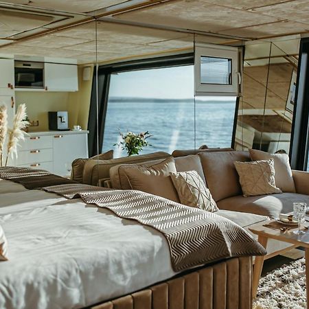 Готель Myhouseboat 2 Мербіш-ам-Зе Екстер'єр фото